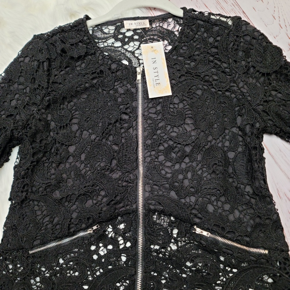 IN STYLE LACE ZIP UP JACKET BLACK SIZE M